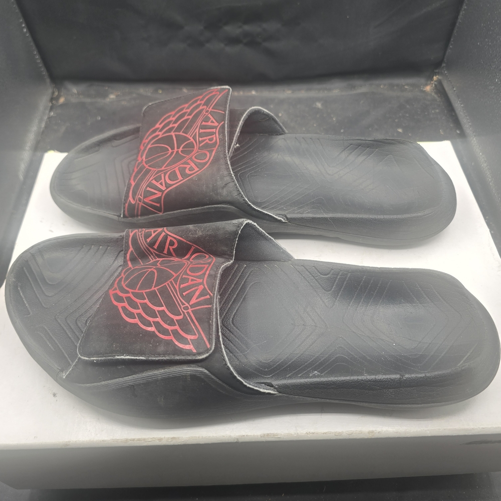 Jordan Black Slides